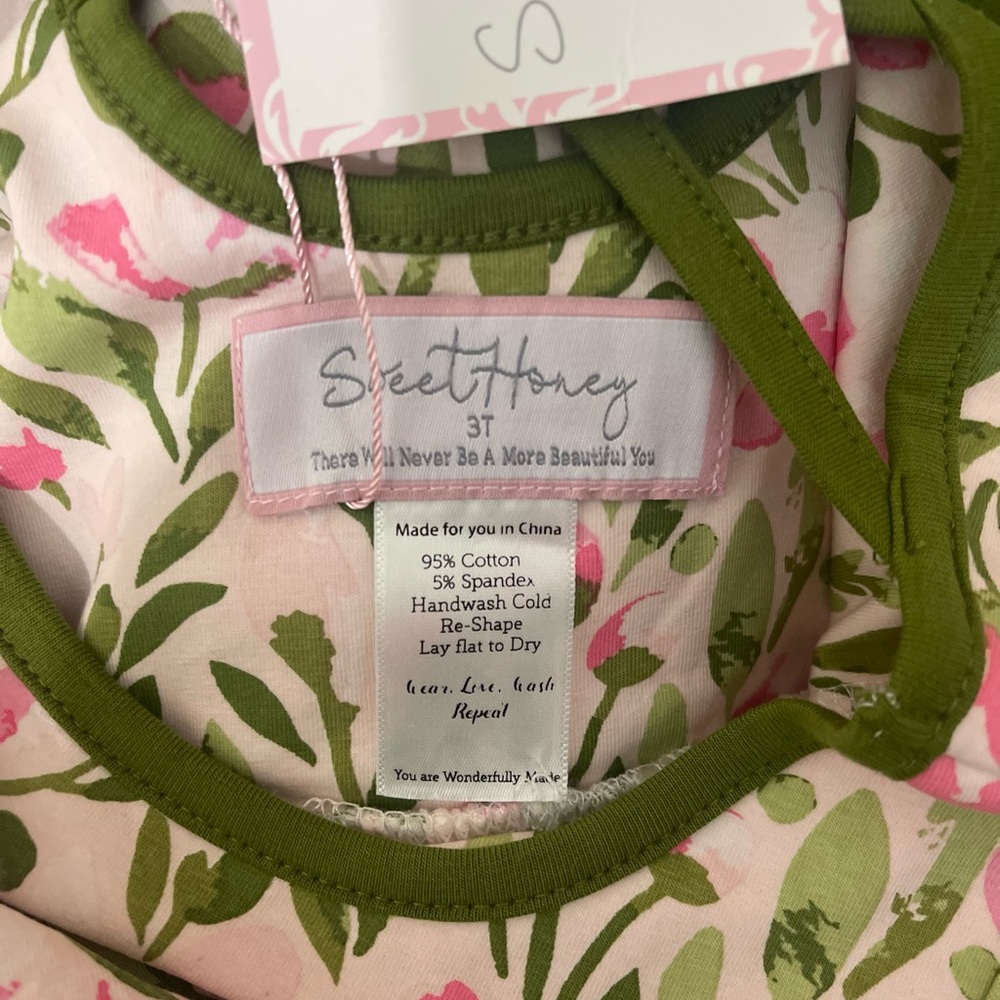 Sweet Honey Dress with Criss Cross back. NWT 3T